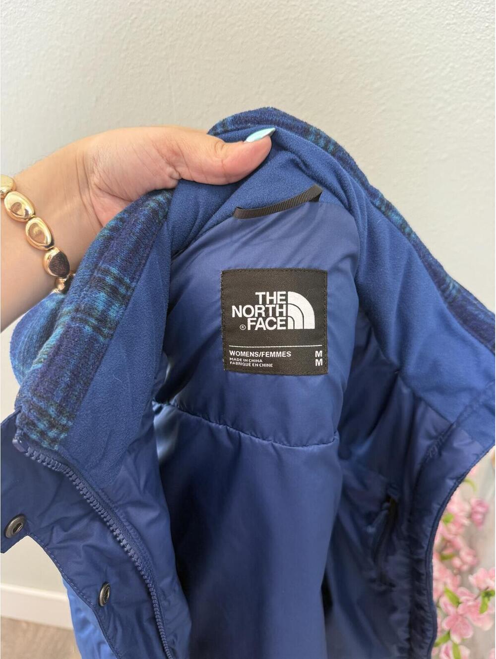 The North Face 700 Goose Fill Nuptse Plaid Down Puffer Blue - Women's Med NWOT - Picture 7 of 7